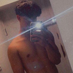 Meet your Posher, Victor manuel